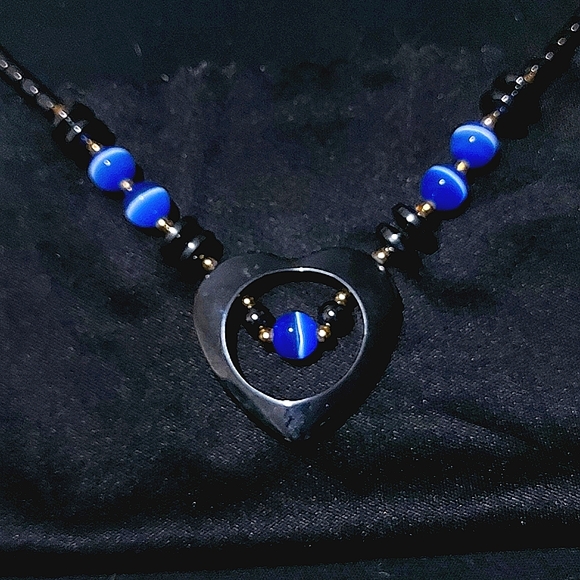 3/$25 Metal beaded heart necklace *Free with purchase of $35 or more - Picture 2 of 2